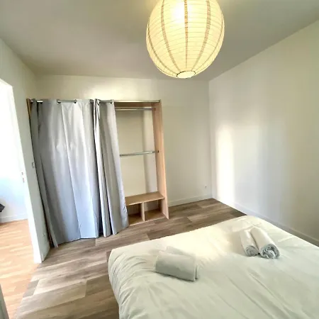 Bienvenue Chez Vous, Deplacement Pro Hotel apartamentowy Mondeville (Calvados)