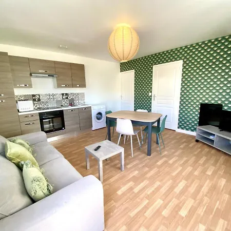 Bienvenue Chez Vous, Deplacement Pro Hotel apartamentowy Mondeville (Calvados)