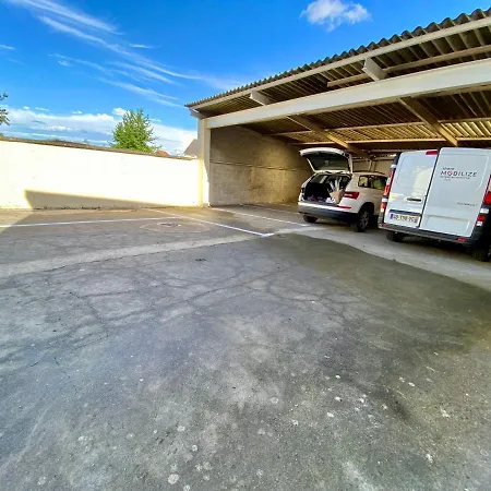 Bienvenue Chez Vous, Deplacement Pro Hotel apartamentowy