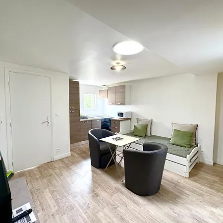 Bienvenue Chez Vous, Deplacement Pro