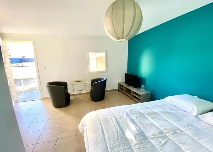 Bienvenue Chez Vous, Deplacement Pro