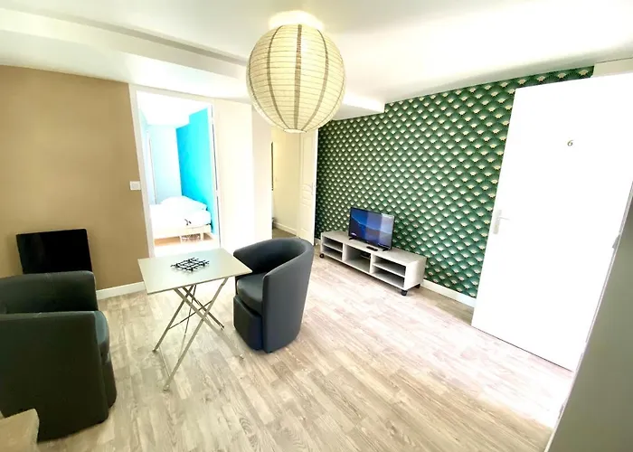 Bienvenue Chez Vous, Deplacement Pro