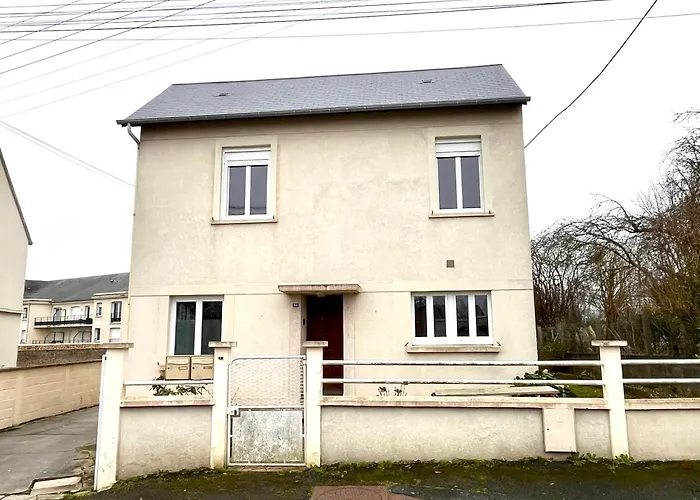 Bienvenue Chez Vous, Deplacement Pro 3* Mondeville (Calvados)