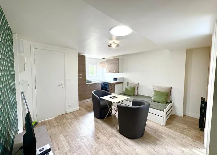 Bienvenue Chez Vous, Deplacement Pro